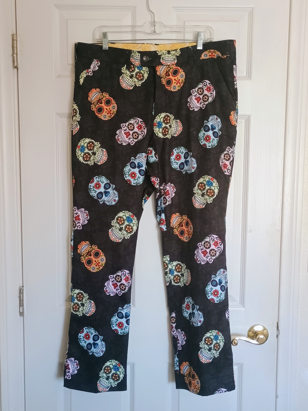 EUC Loudmouth Men's Black Sugar Skull Print Golf Pants Size 36 x 30L